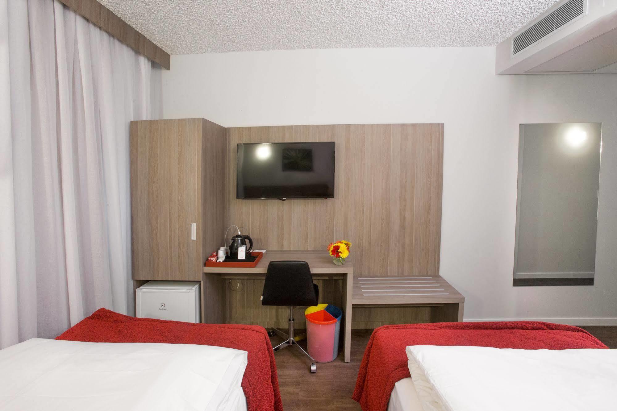 Ramada Campinas Viracopos Hotel Buitenkant foto